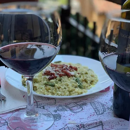 In Piazzetta * Puegnago del Garda